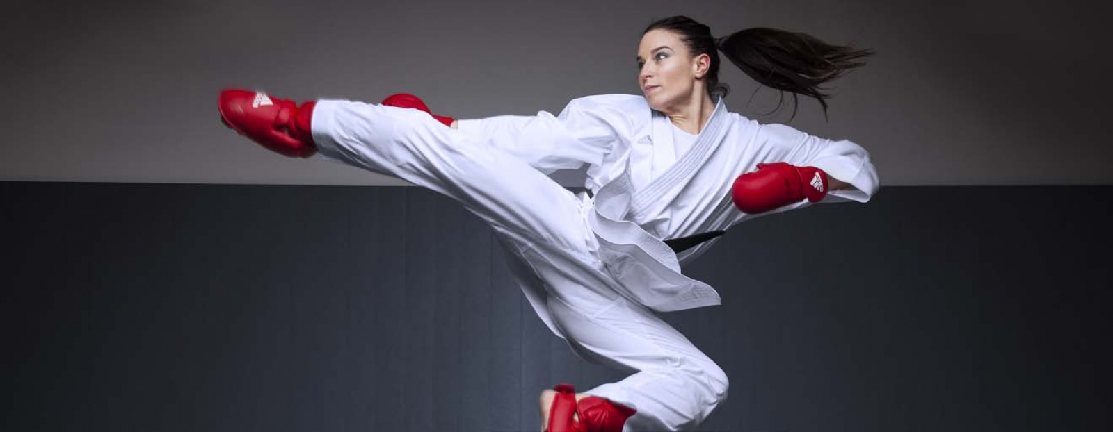 Спортивные девушки каратистки кумите
